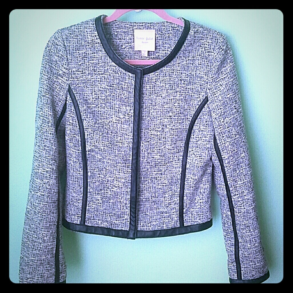 Romeo & juliet couture Jacket M. NWOT